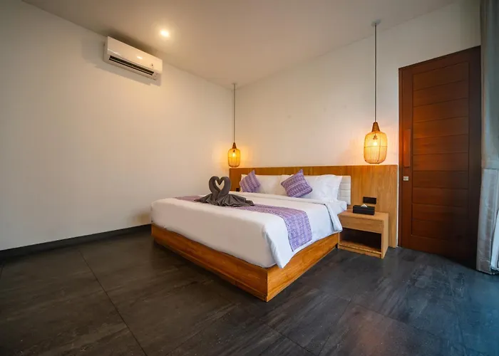 Brand New 3bedroom Laksmi Private Pool * サヌール