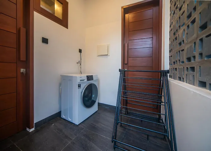Brand New 3bedroom Laksmi Private Pool ヴィラ サヌール